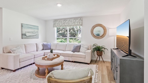 Emerson Pointe Cali