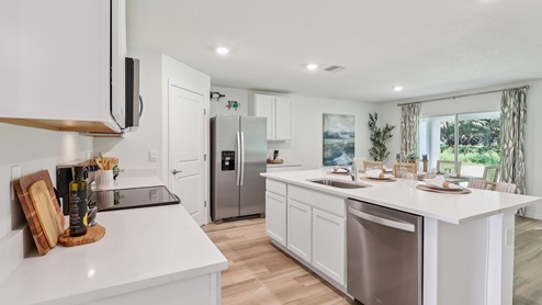 Emerson Pointe Cali
