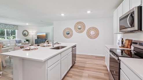 Emerson Pointe Cali