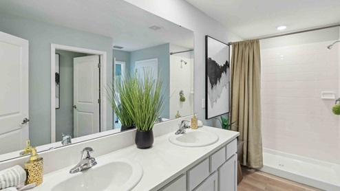 Elston owners ensuite bathroom