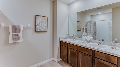 Robie owners ensuite bathroom