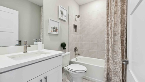 Coral Bathroom3