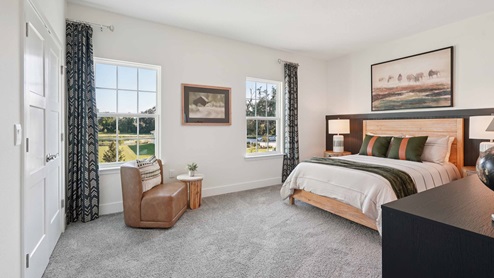Holden Bedroom2