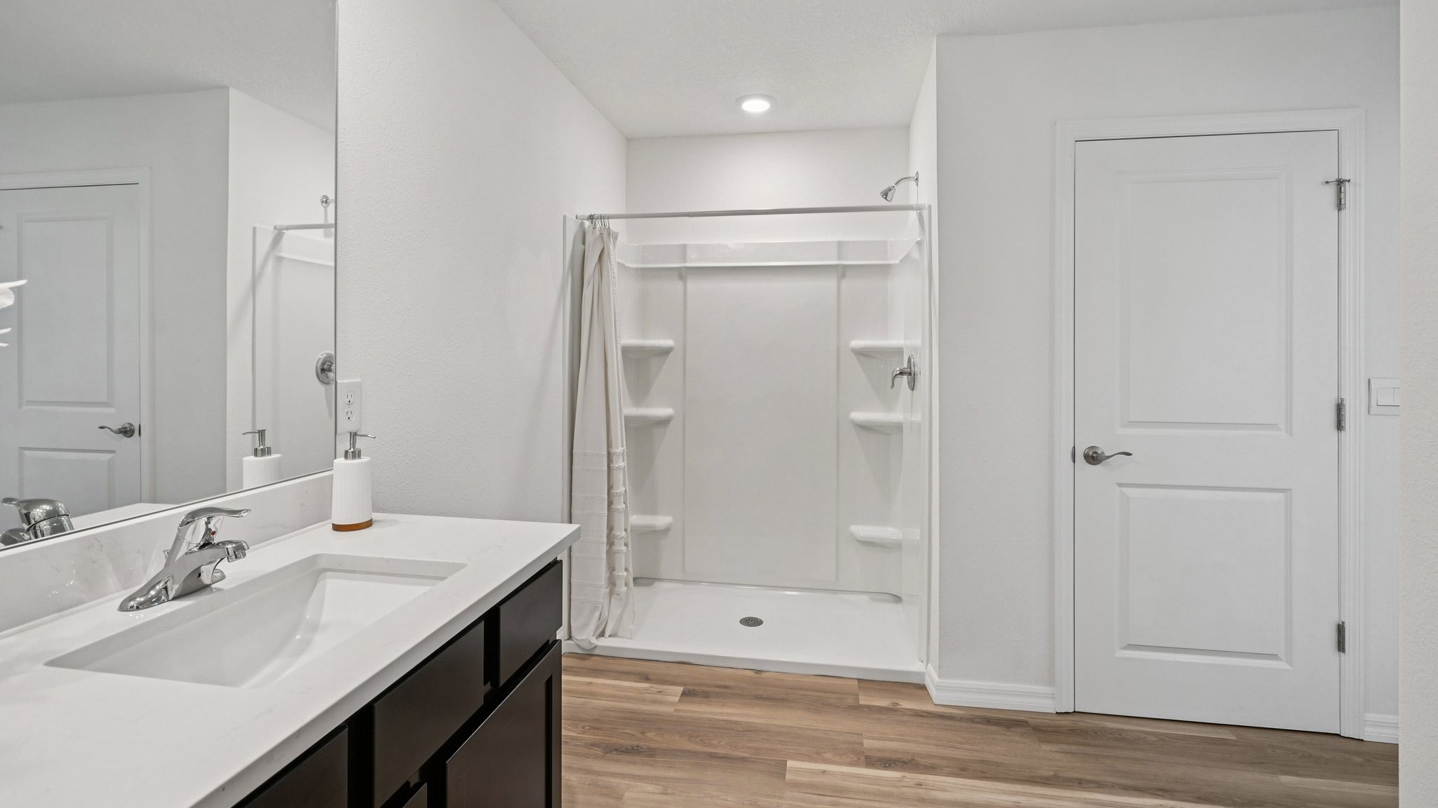 Elston Owners Ensuite Bathroom