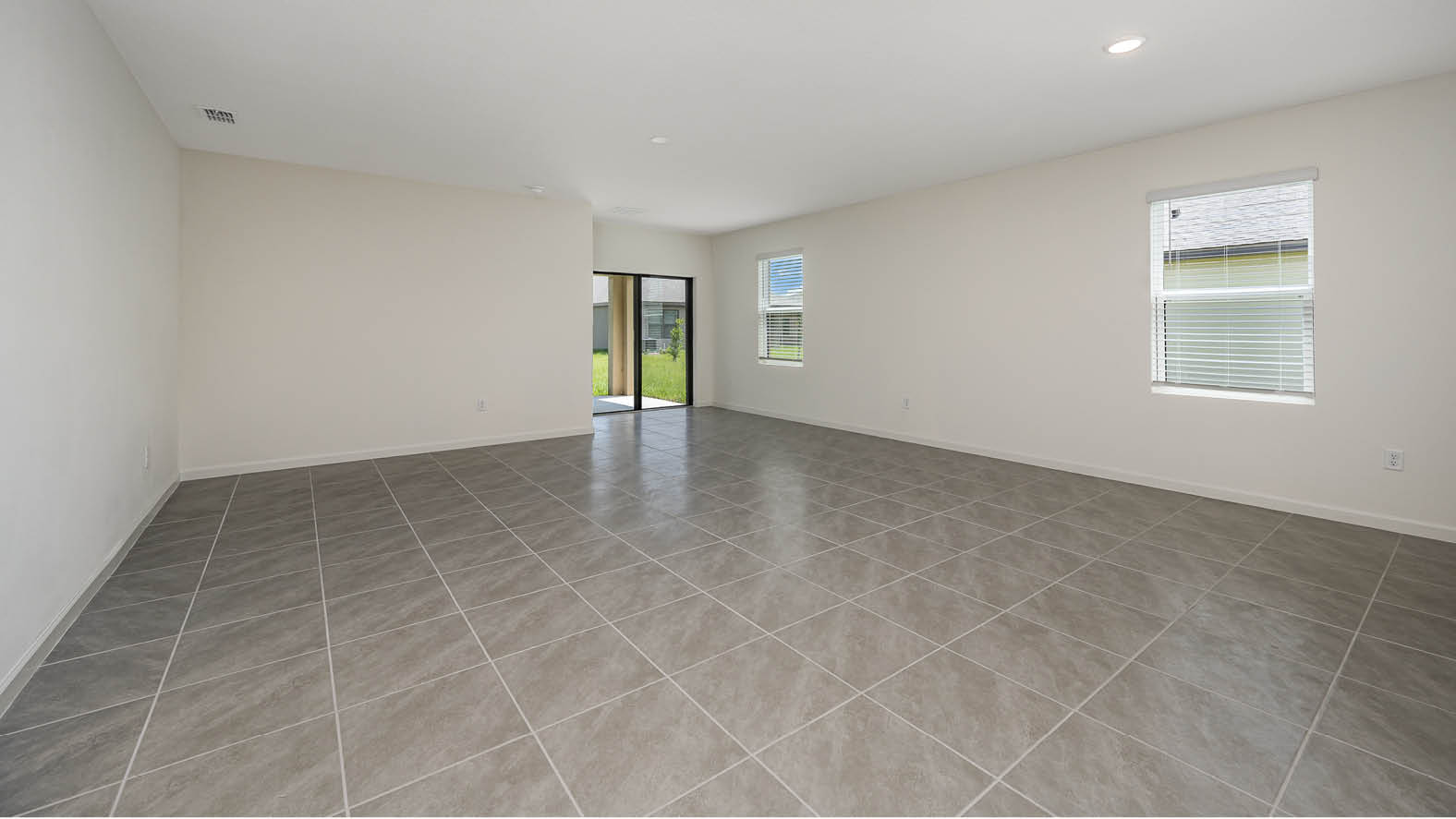 Available Home in Cypress Bay West Palm Bay, FL D.R. Horton