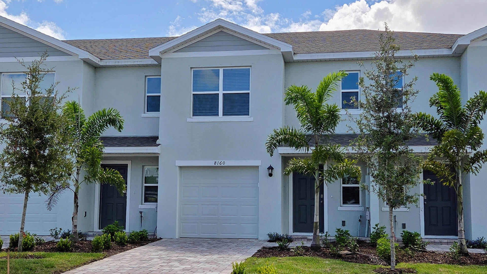 8160 Cobblestone Dr exterior