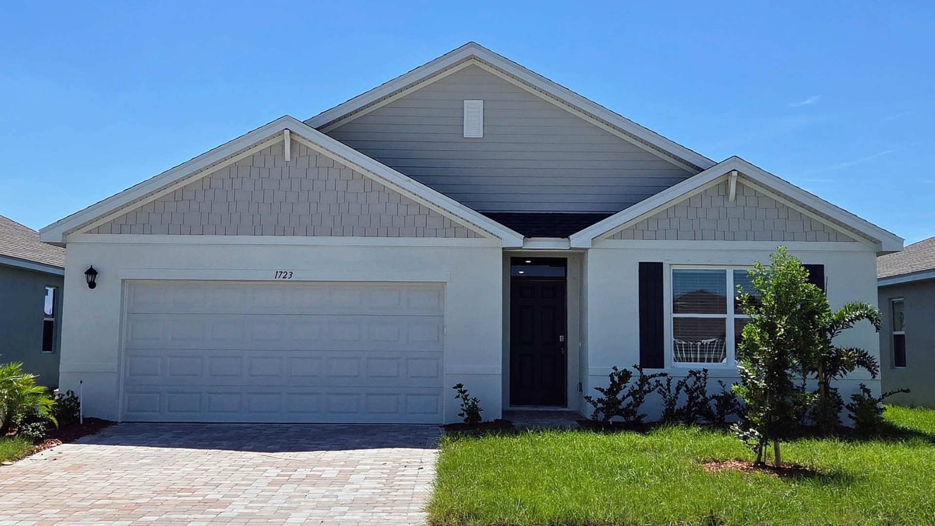 1723 Garabaldi Cir SE exterior