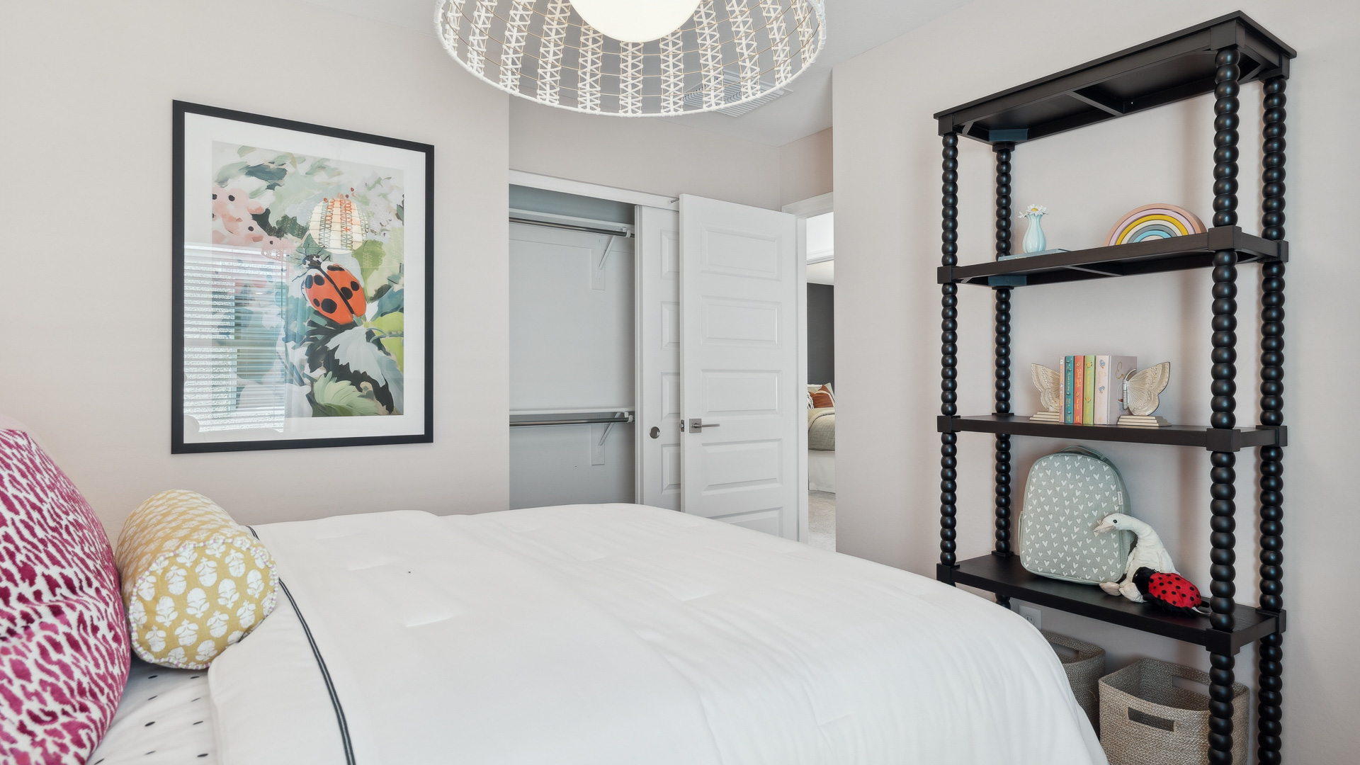Model Bedroom