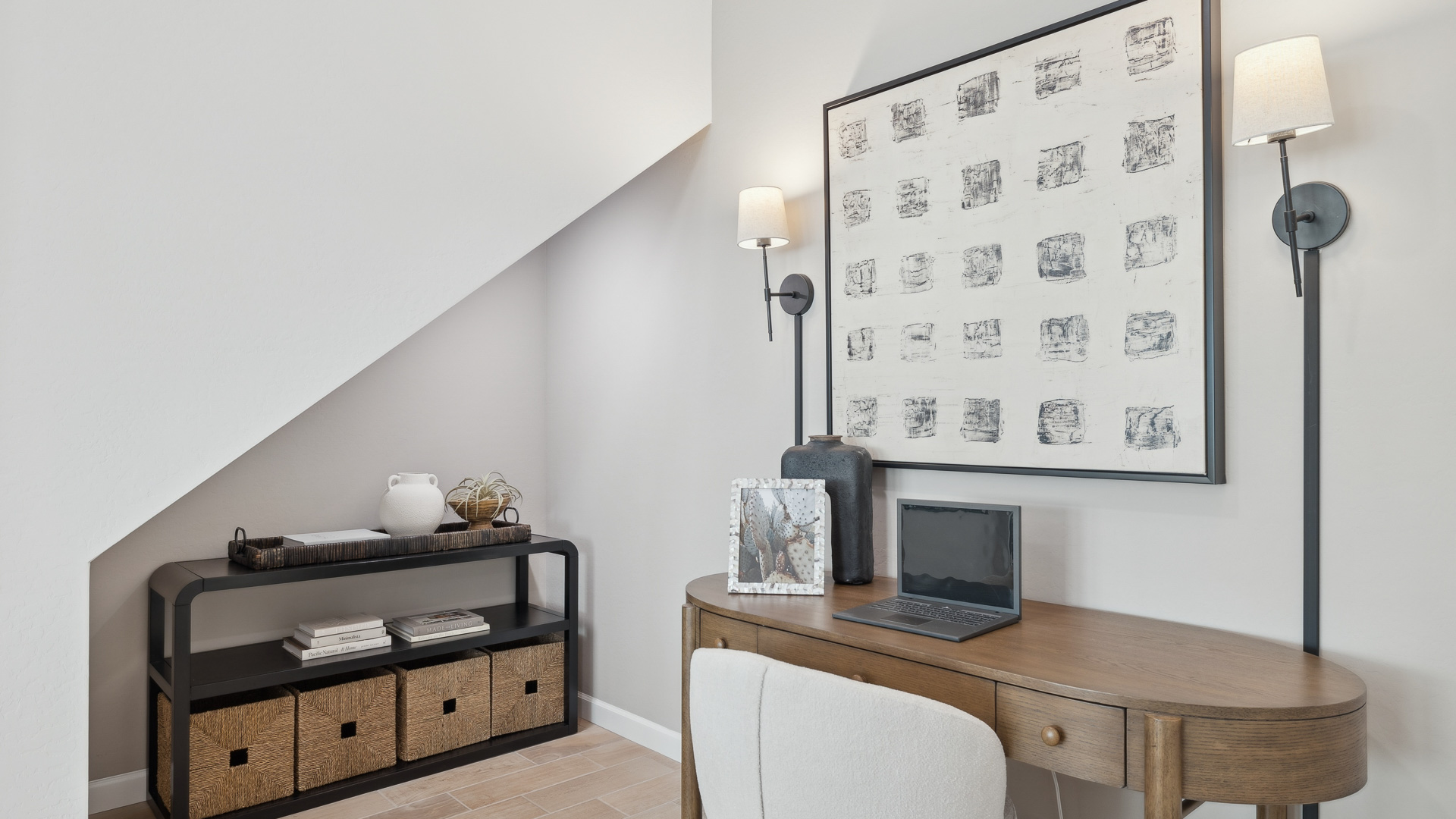 Sitting area near entry foyer offering flexible use and connectivity to main living spaces