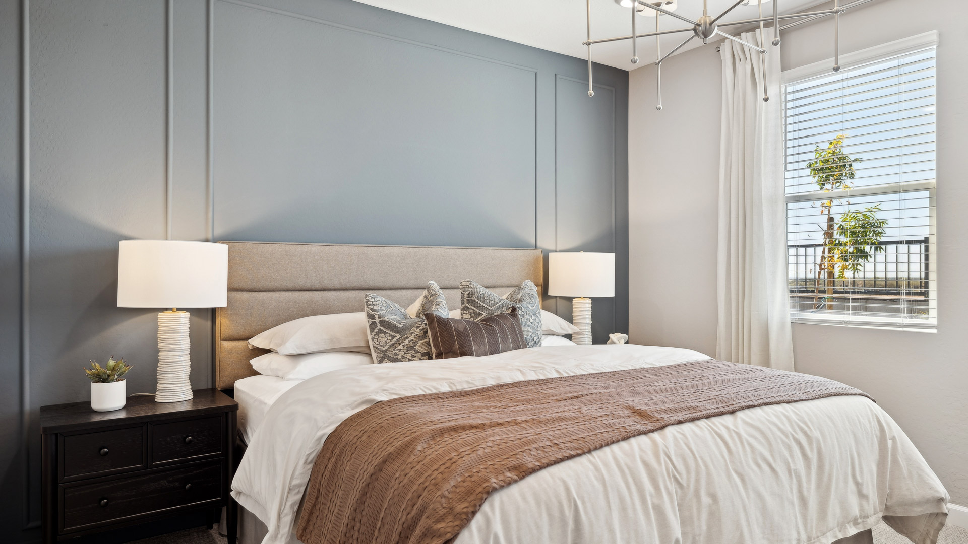 Primary suite with walk-in closet.