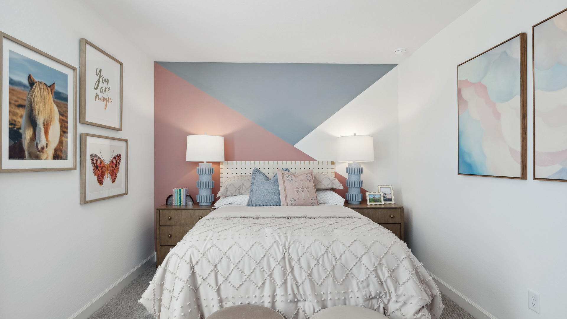Childs room.
