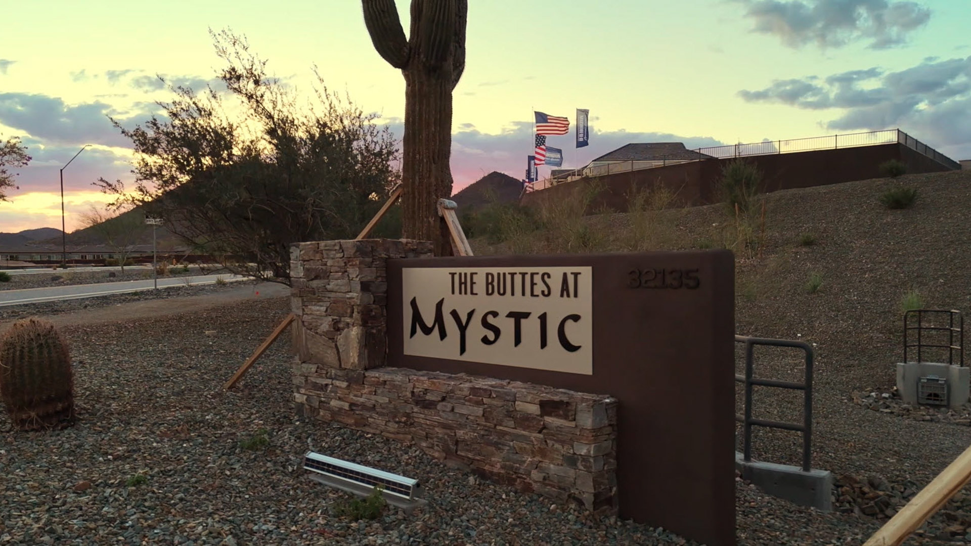 Buttes at Mystic Drone Footage