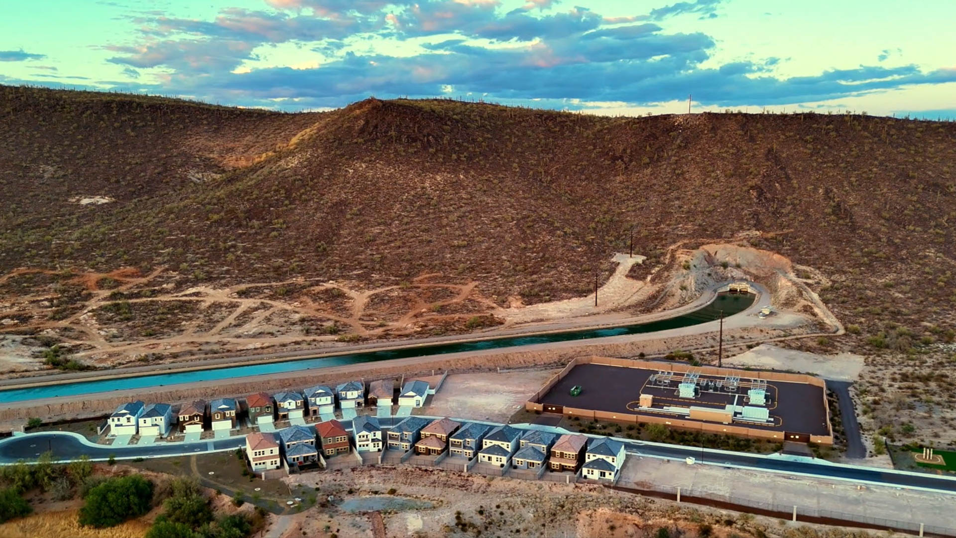 Buttes at Mystic Drone Footage