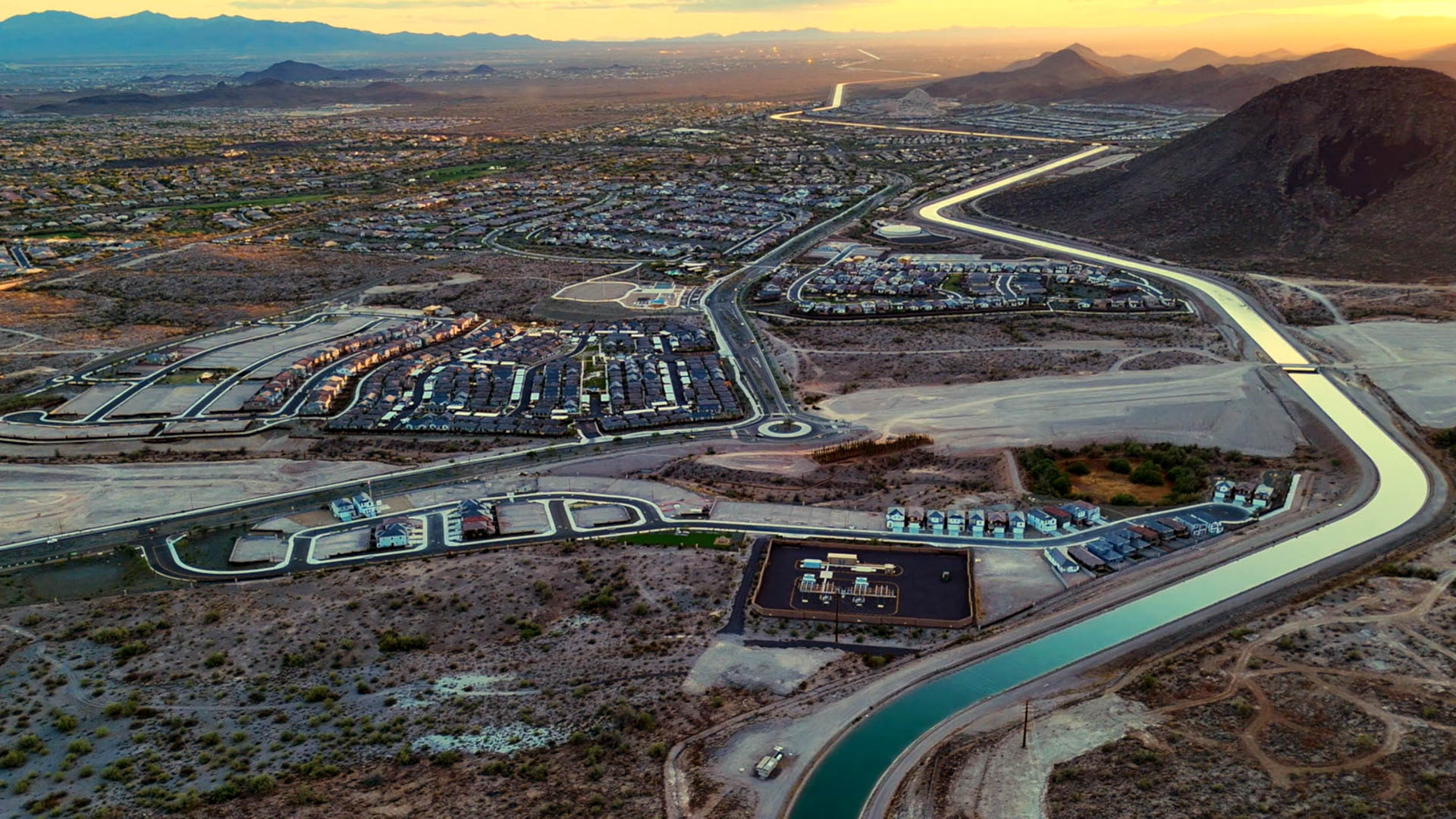 Buttes at Mystic Drone Footage