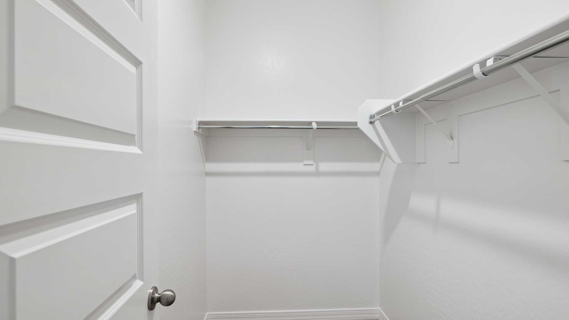 Guest closet