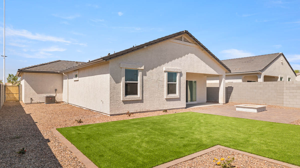 Caden Model Back of Home