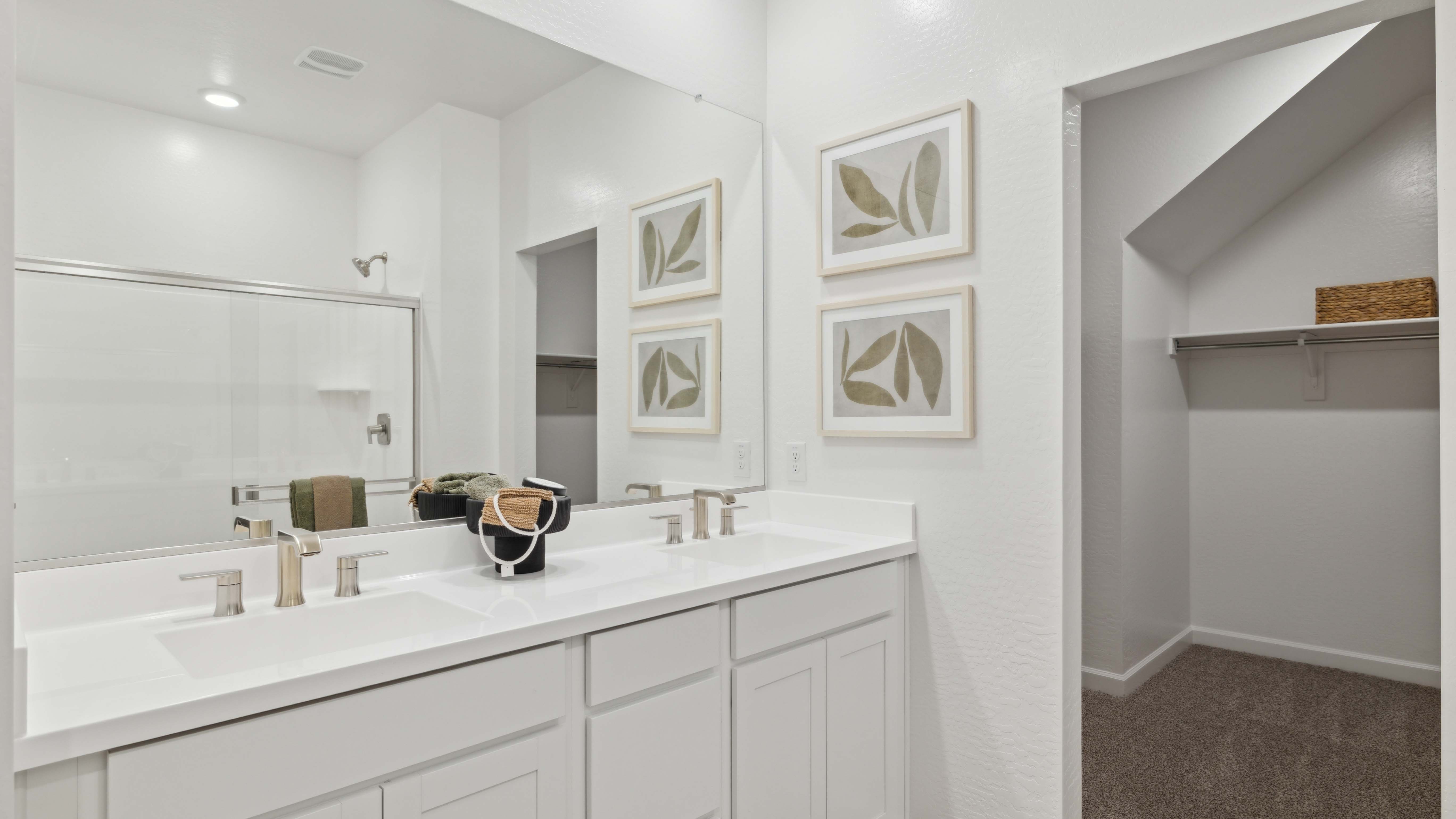 Model Owner's Suite Bathroom