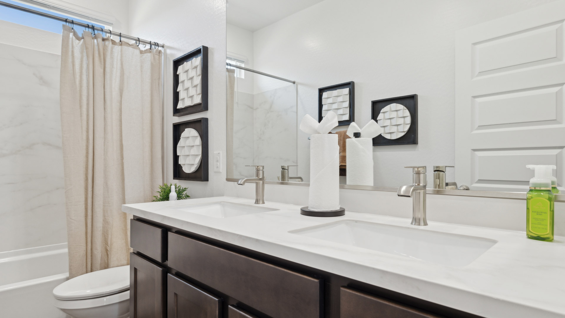 Second bathroom with bathtub.