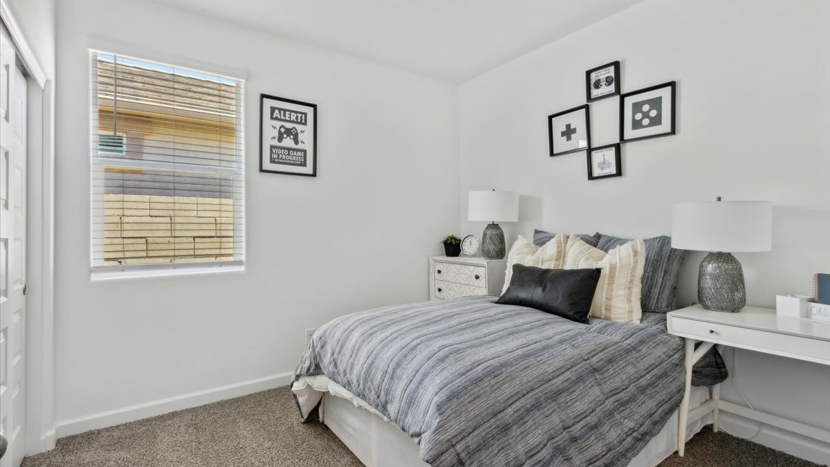 guest bedroom
