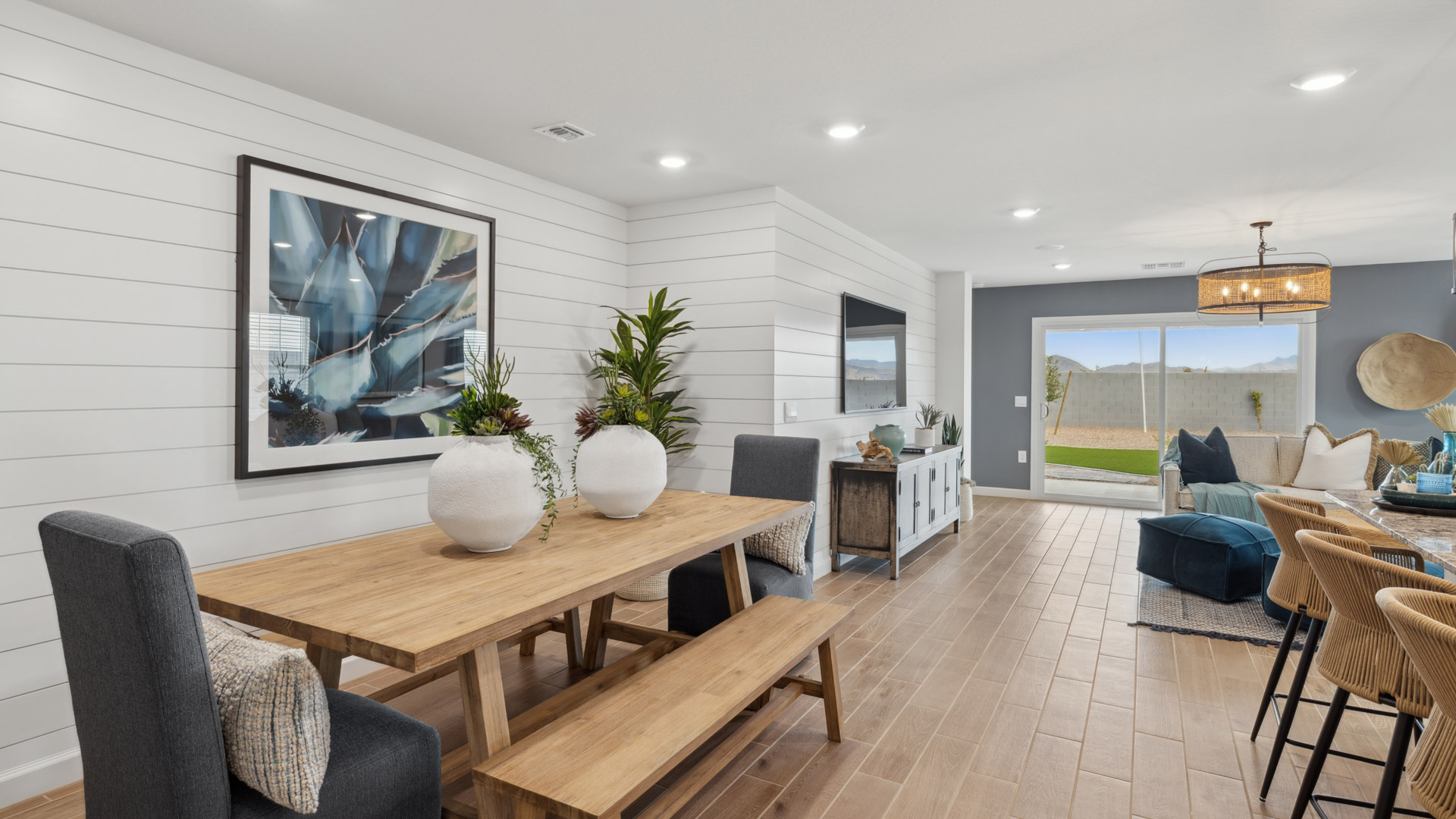 Kitchen & Great Room