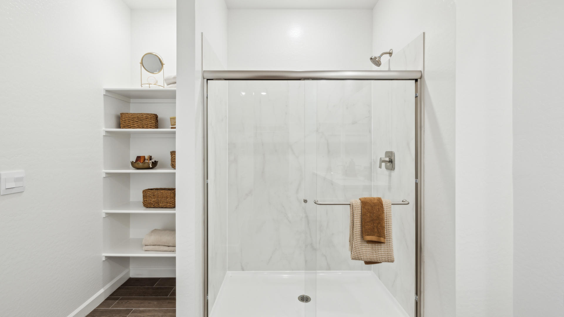 Model Owner's Suite Bathroom