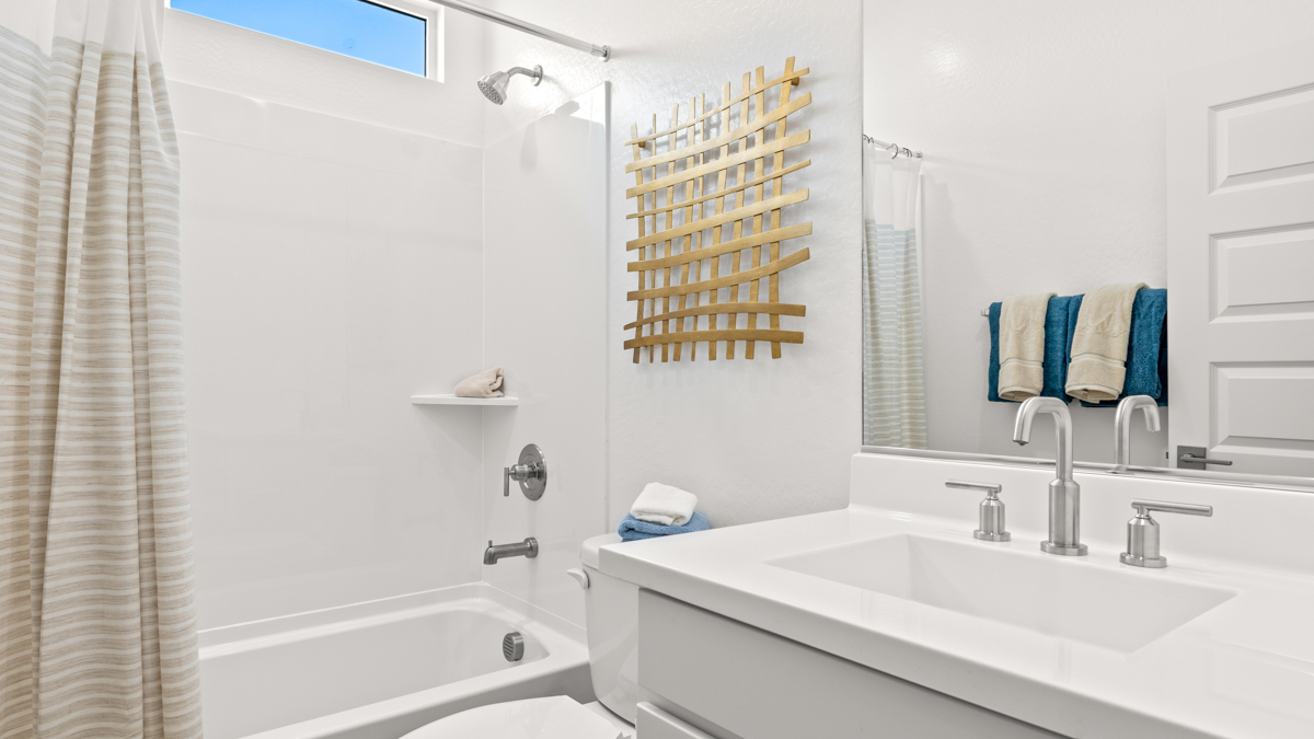 A well-designed bathroom emphasizing functionality and contemporary style.