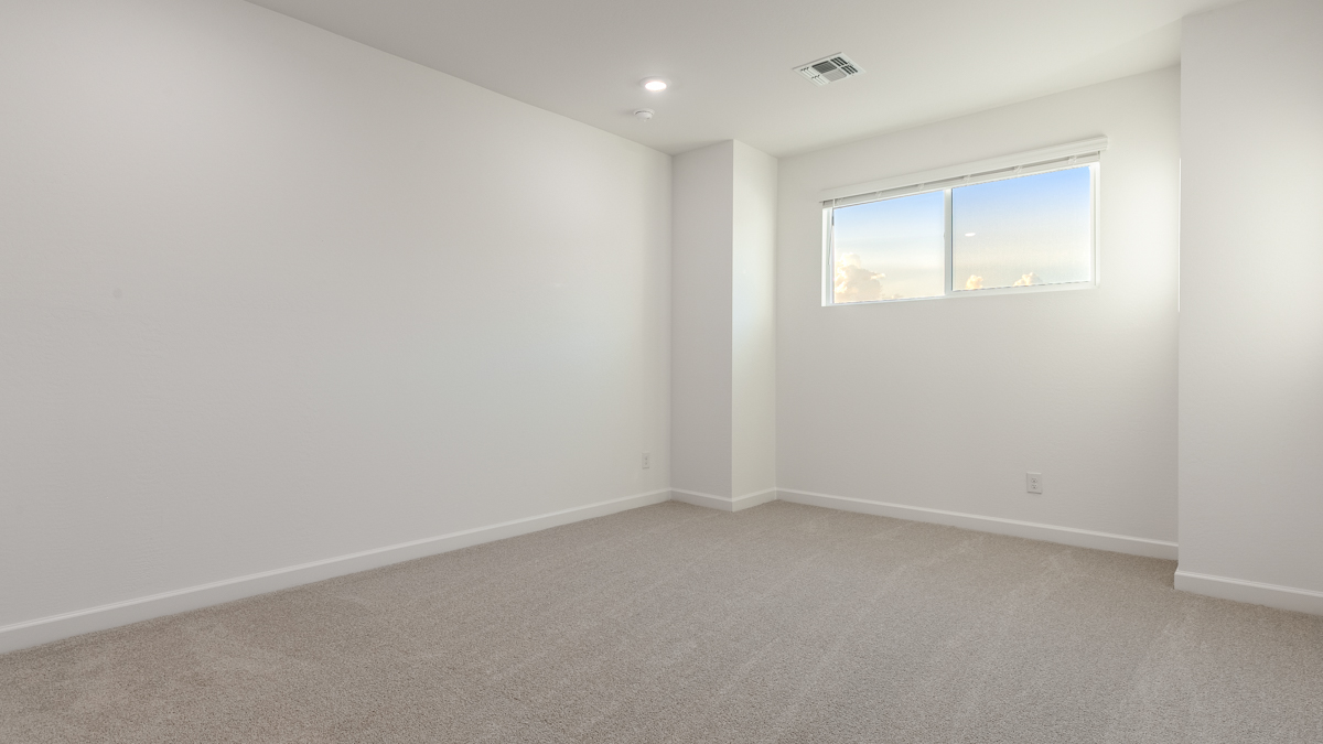 Guest bedroom