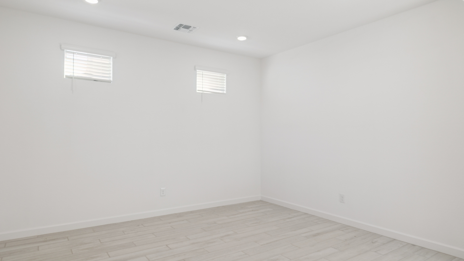 Phoenician Back of Home at 6931 W BUCKHORN TRL