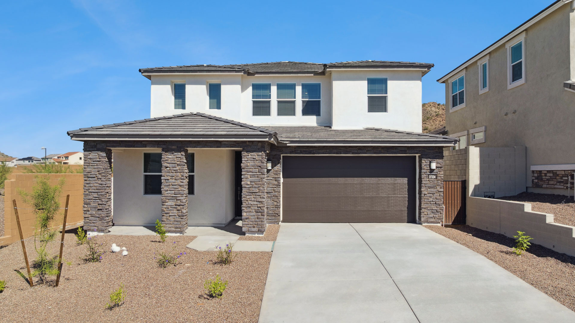 Lot 2059 front of home