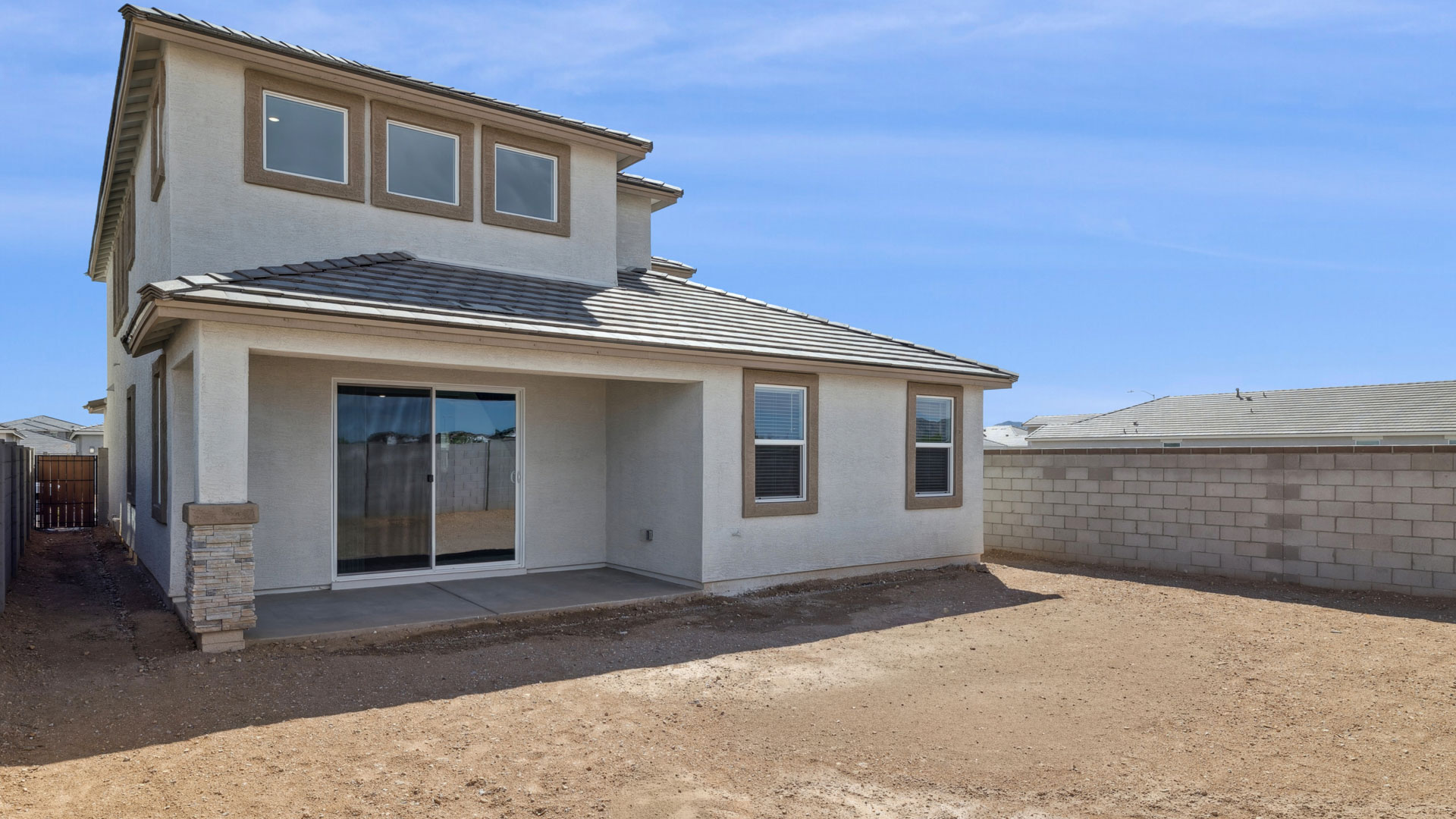 Apache Lot 161 Back of Home