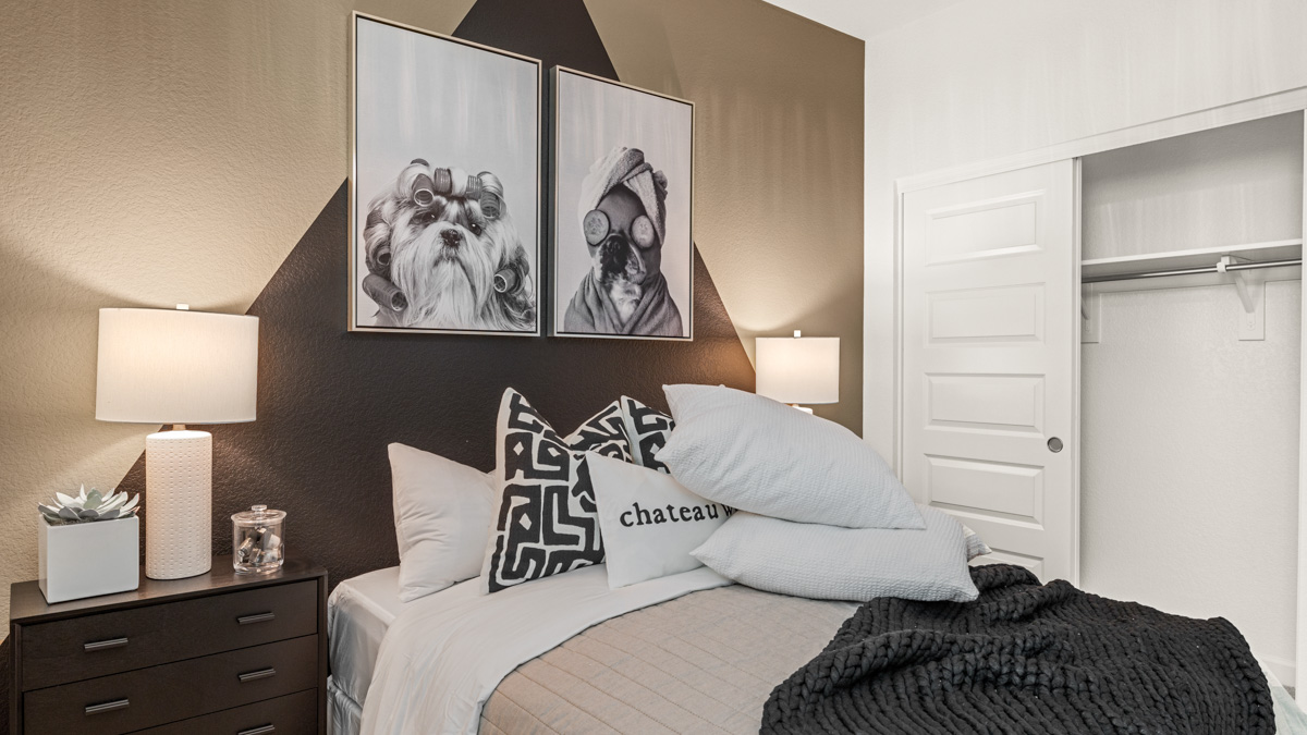 guest bedroom