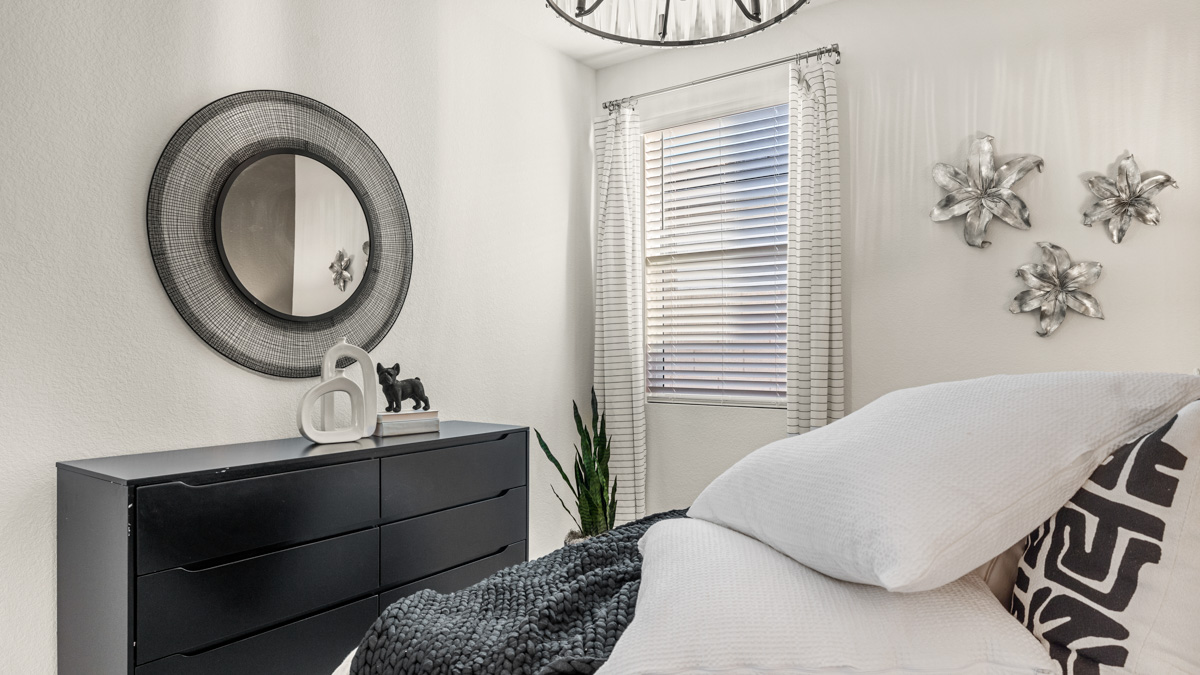 guest bedroom