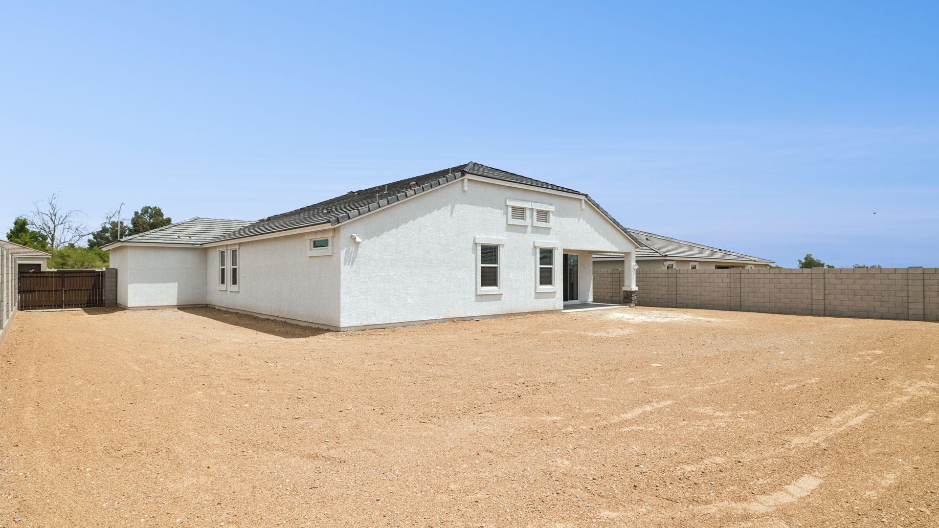 Onyx lot 400 at 17645 W BROWN ST