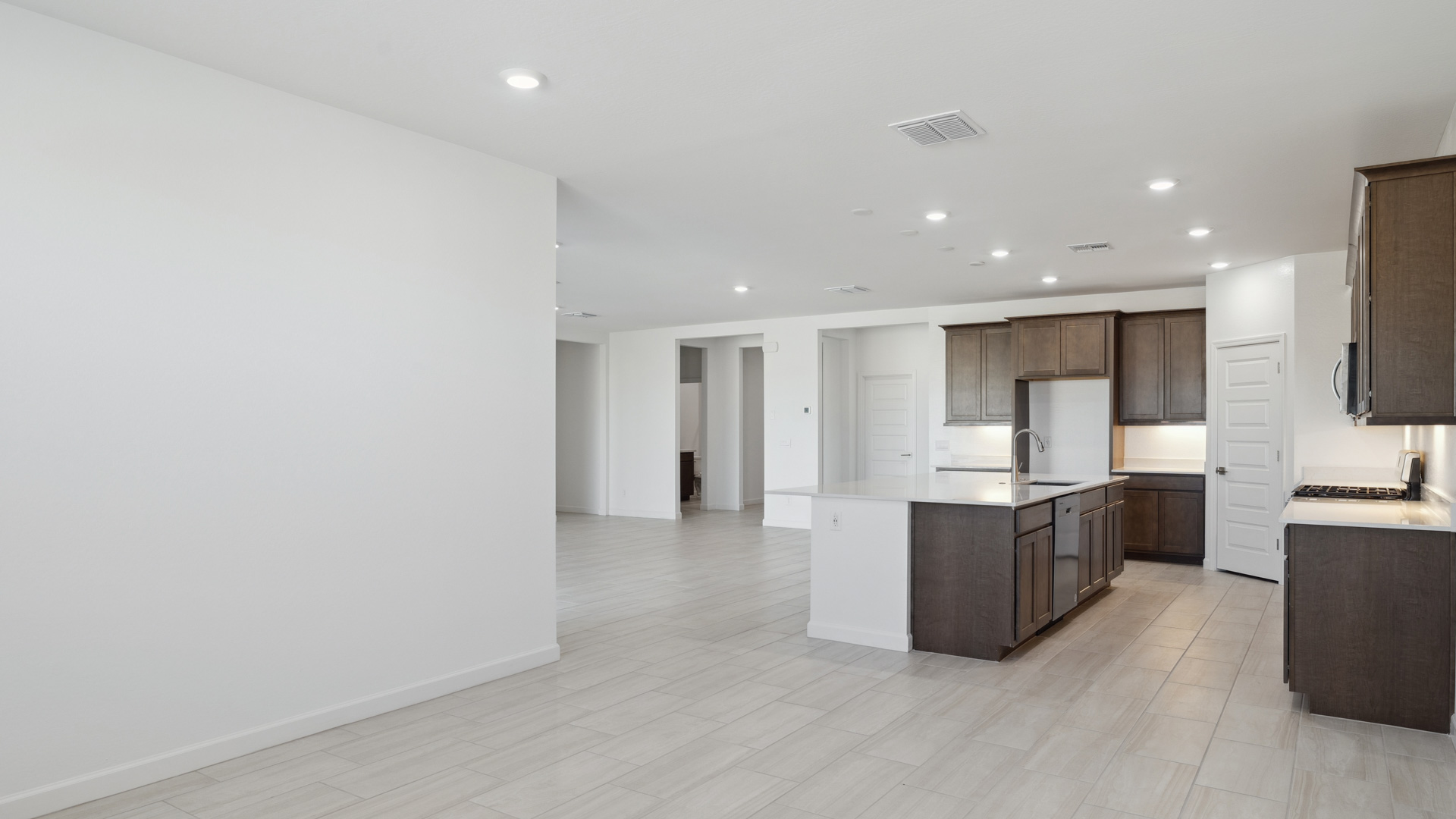 Dining nook overlooking kitchen