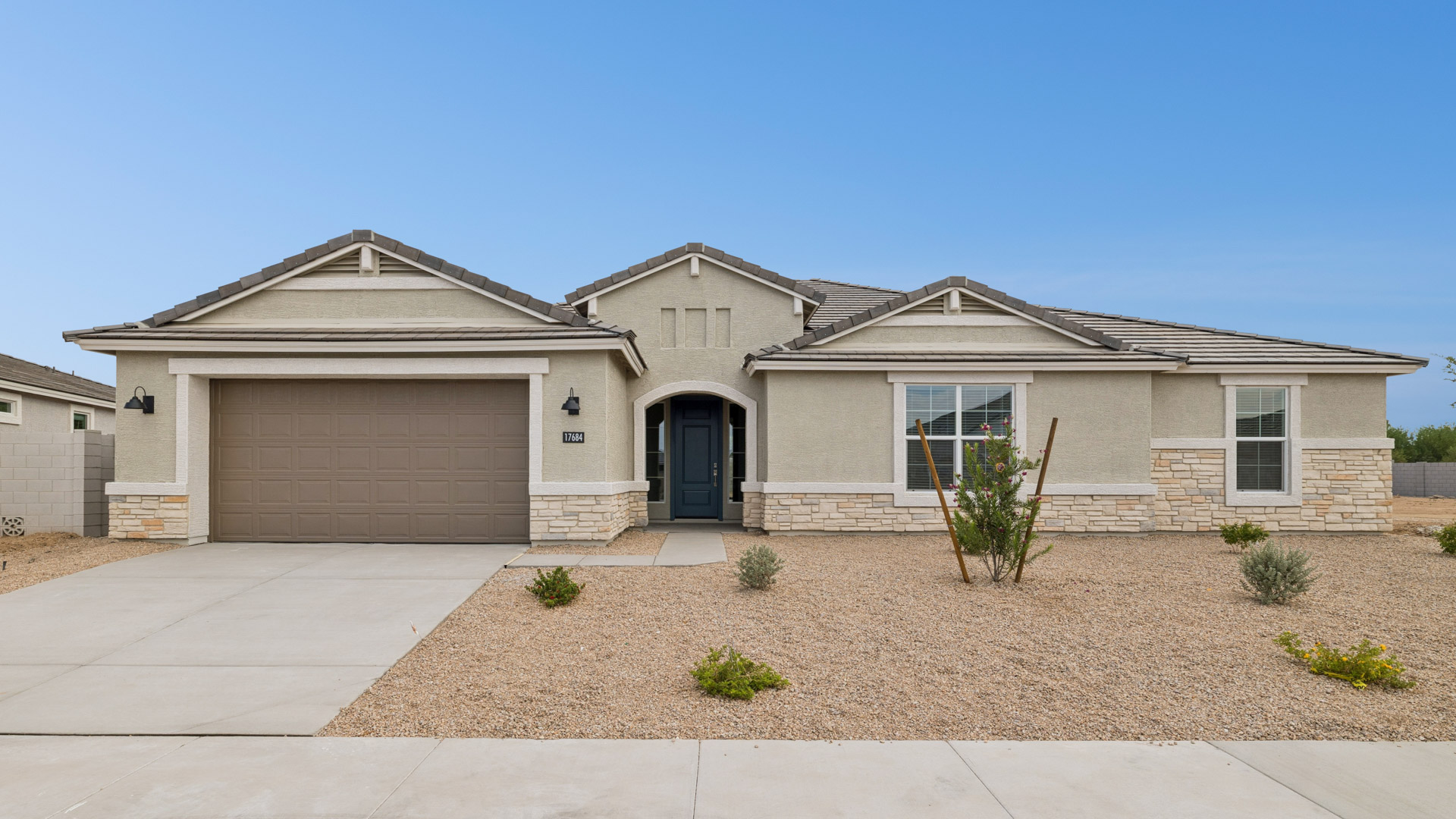 17684 W BROWN ST exterior