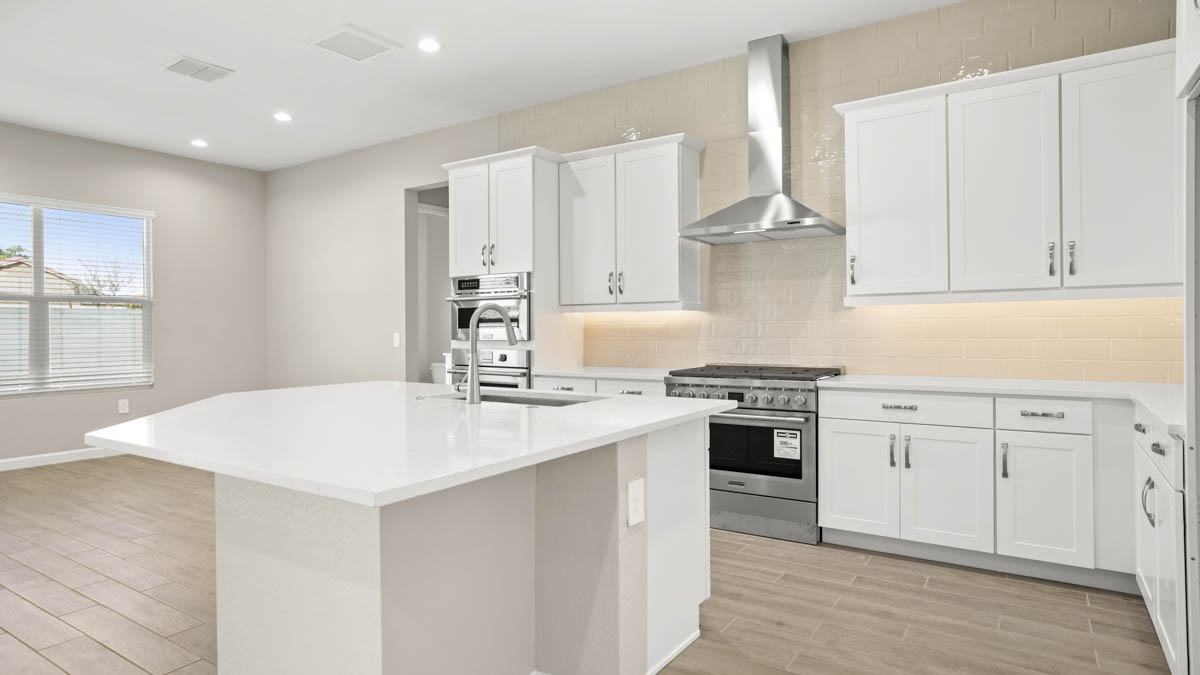 Kitchen and Breakfast Nook