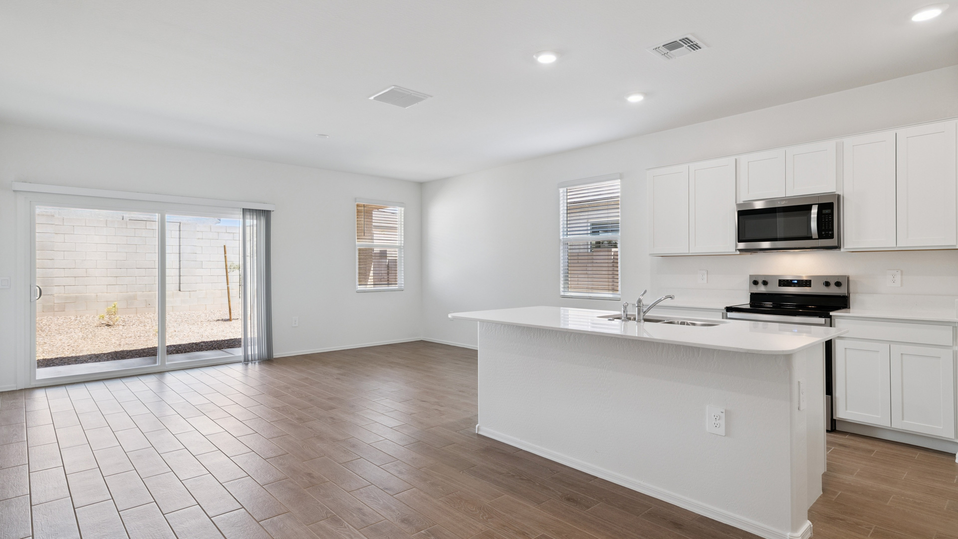 Kitchen & Great Room
