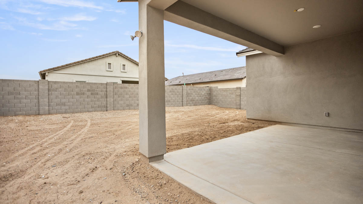 Covered Patio at Camino A Lago