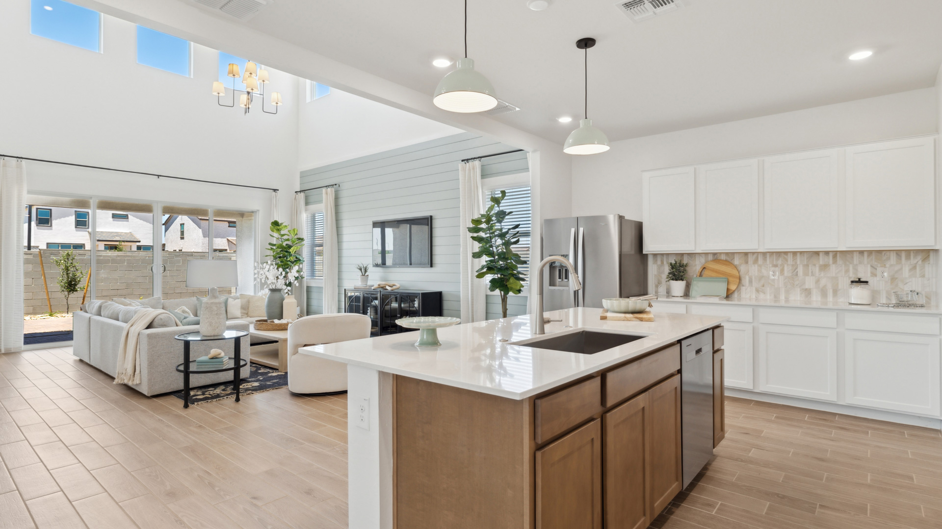Kitchen & Great Room