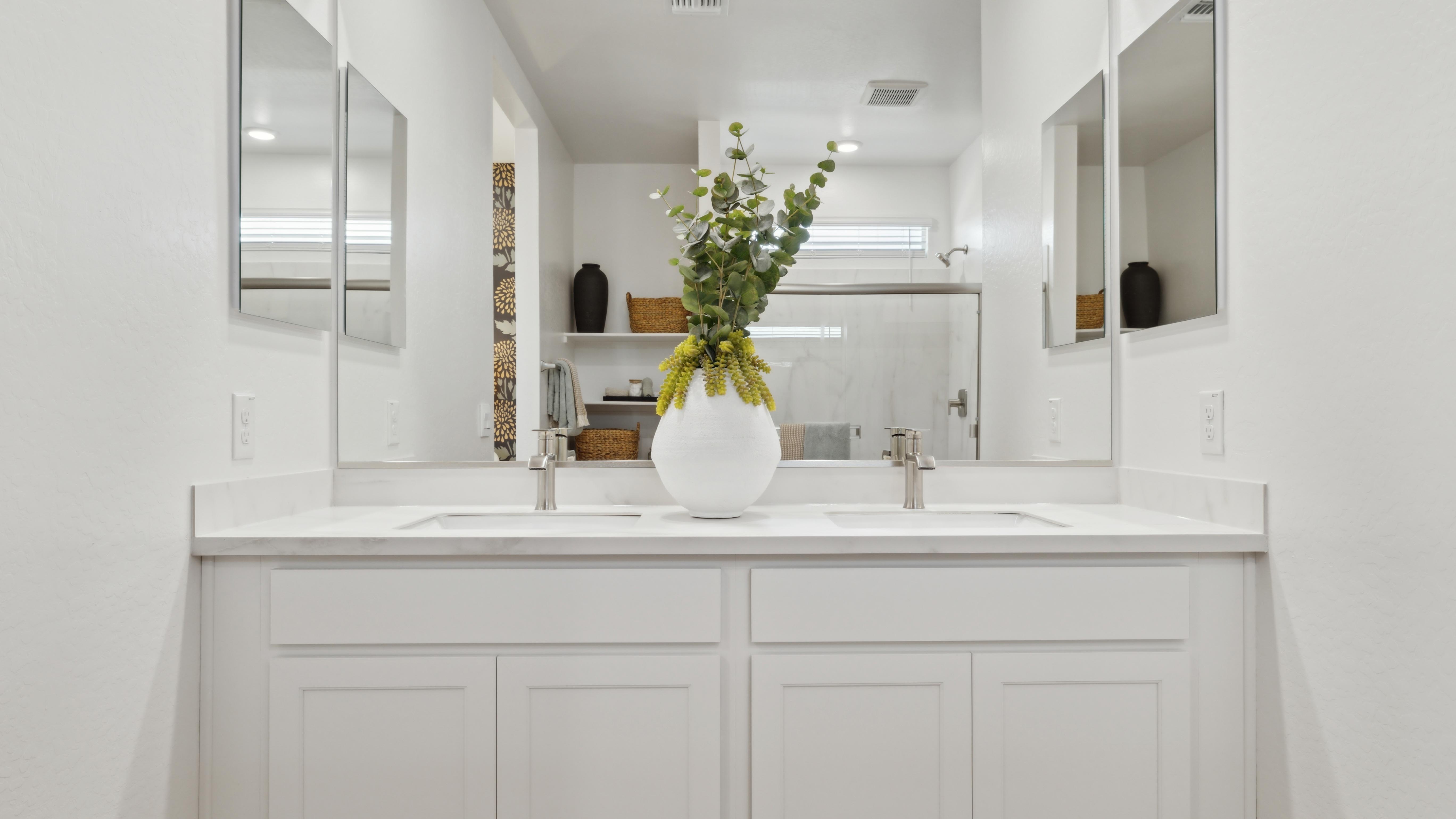 Model Owner's Suite Bathroom