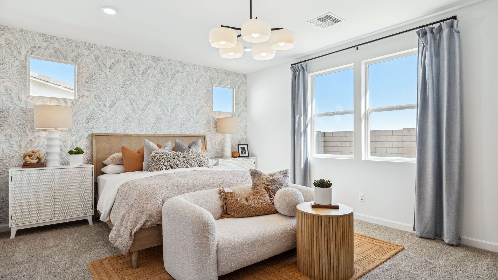 primary suite with walk in closet