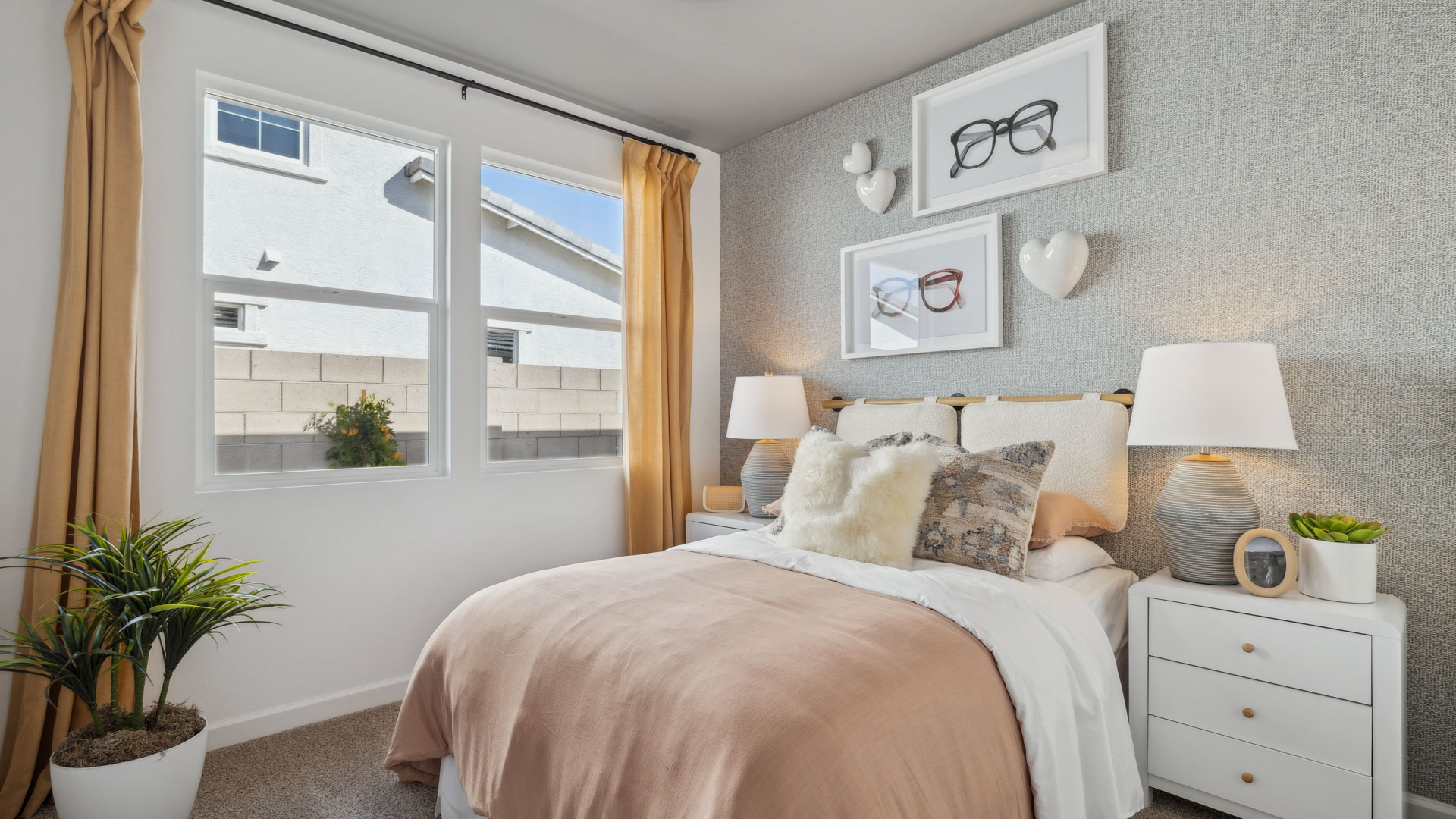 Canyon Model Bedroom