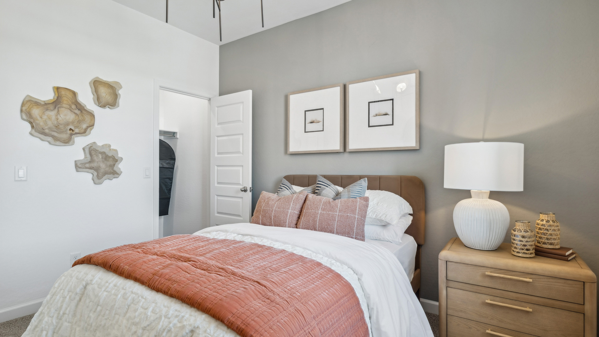 Canyon Model Bedroom