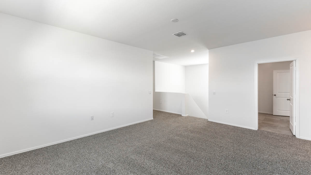 Yosemite bedroom with storage