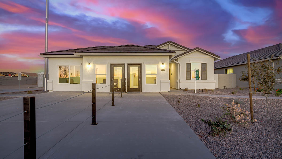 New Homes in Crestfield Manor Florence, AZ D.R. Horton