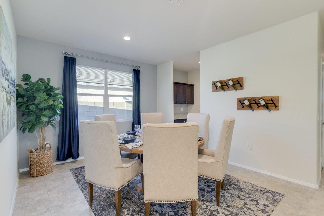 New Homes in Crestfield Manor Florence, AZ D.R. Horton