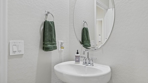 A well-designed bathroom emphasizing functionality and contemporary style.