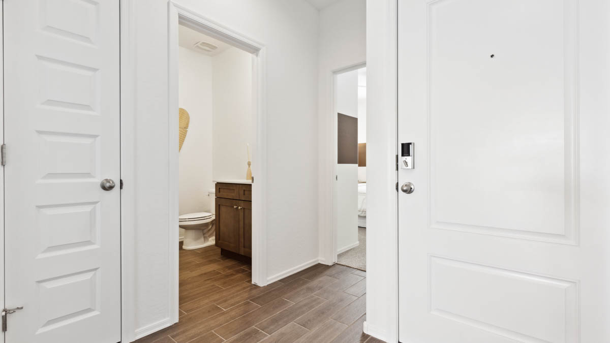 A well-designed bathroom emphasizing functionality and contemporary style.