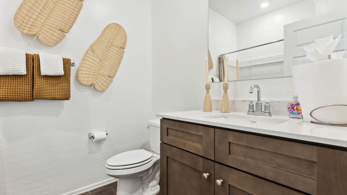 A well-designed bathroom emphasizing functionality and contemporary style.