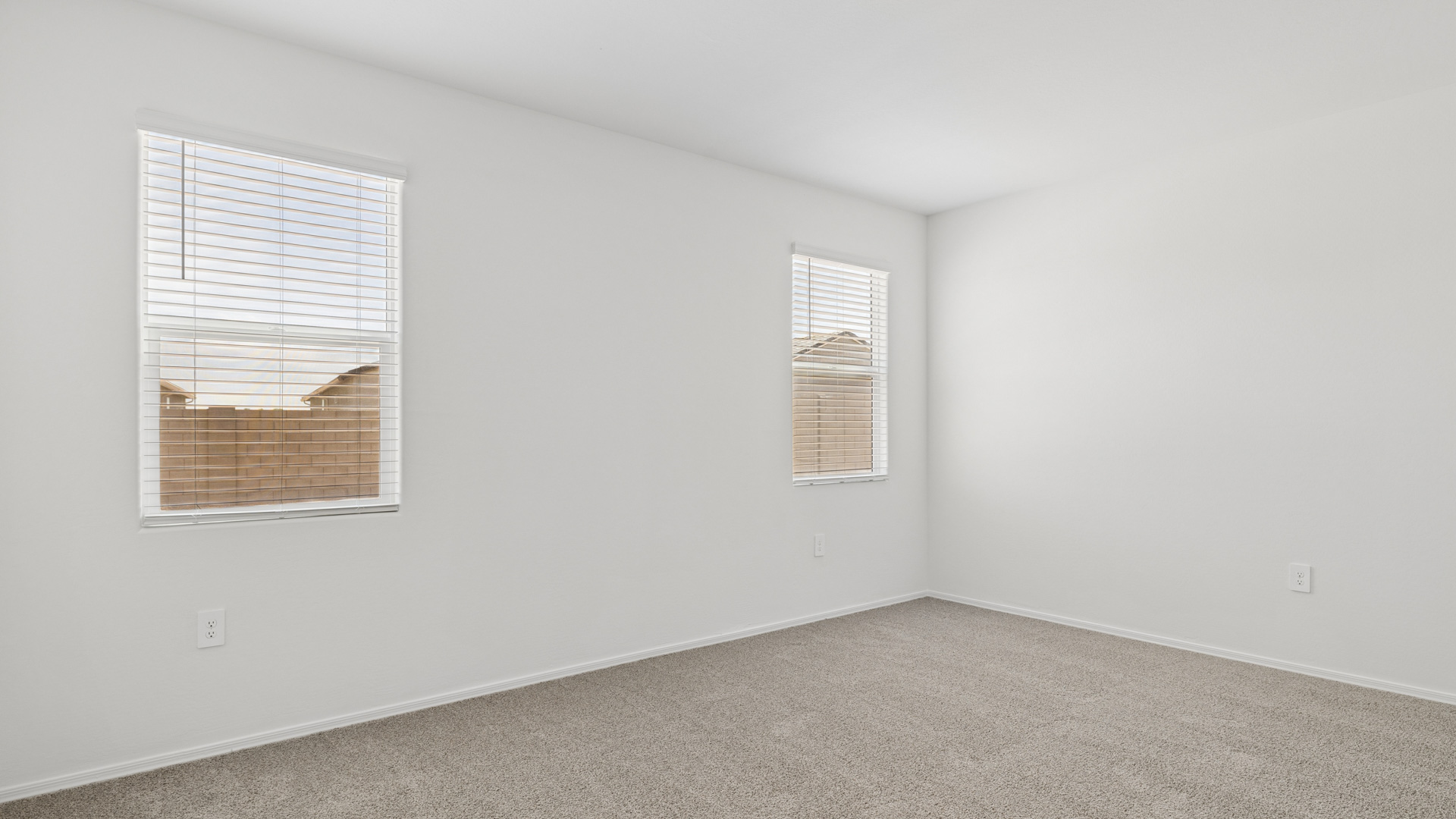 Primary suite with walk in closet.